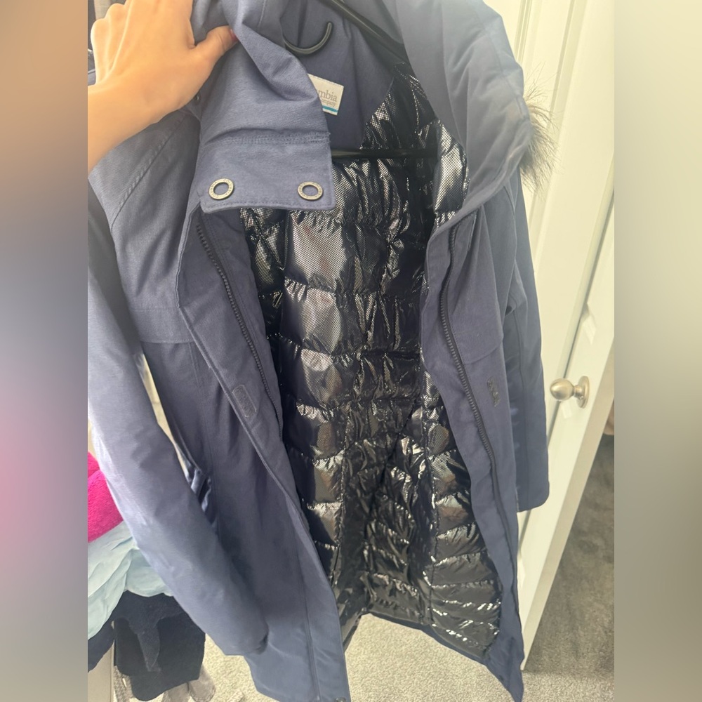Columbia Navy Outdoor Jacket